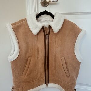 Altar’d State - Sherpa-lined Vest size L.